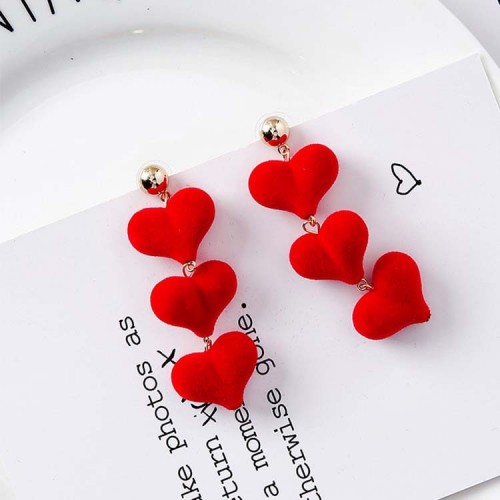 Piercing Dangle Earrings with 3 Linked Velvet Red Love Hearts 