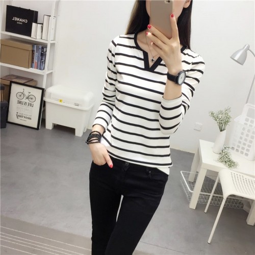 Slim Stripe V-neck Long Sleeves T Shirts - White |image