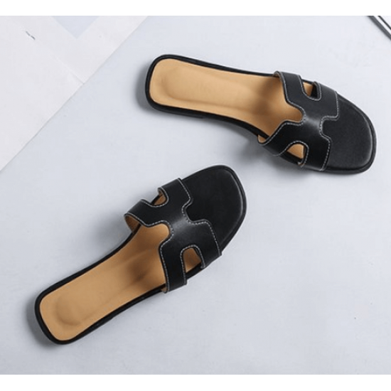 Showing image for Latest Fashion Casual Flip flop Flat Leather Slippers-Black Latest Fashion Casual Flip flop Flat Leather Slippers-Black |image