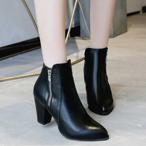 High Heeled Pointed Leather Ankle Boots - Black |image