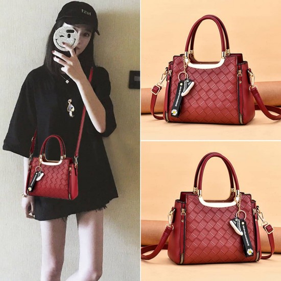 Premium 3d Diagonal Texture Hanging Shoes Shoulder Bag - Red |image