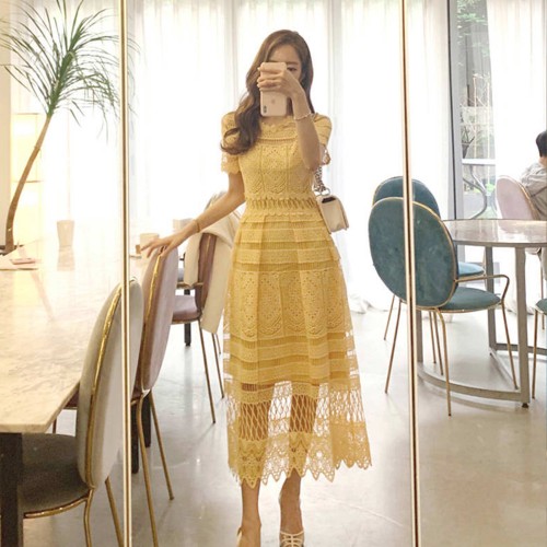 Trending Style Round Neck Mid Calf Lace Dress - Yellow |image