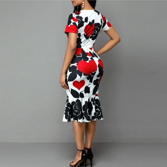 Showing Images for Rose and Heart Printed Short Sleeved Midi Dress - White Rose and Heart Printed Short Sleeved Midi Dress - White |image