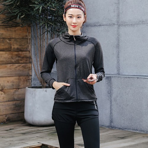 Women’s Three Piece Sport Style Comfortable Tracksuit 