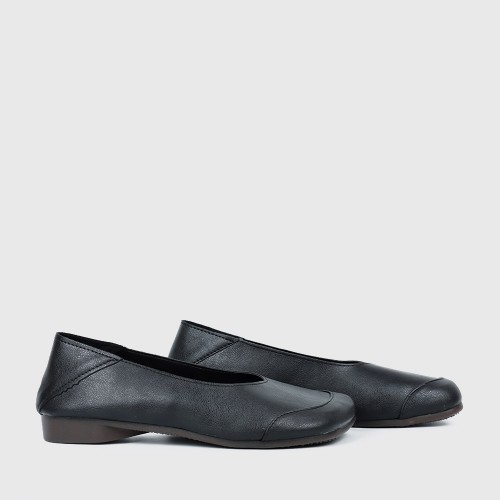 Stylish Round Toe Slip On Flat Shoe for Women - Black |image