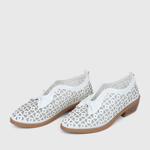 Bow Accent Geometric Cut Out Loafers for Women - White |image