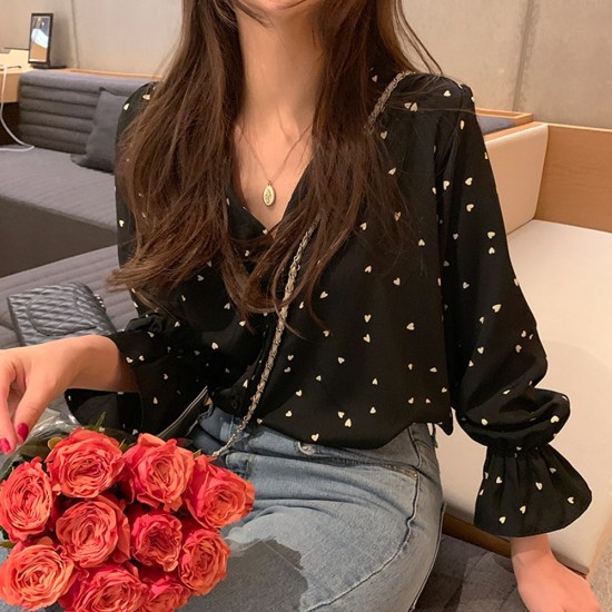 Retro Style Hearts Printed Full Sleeved Fashion Blouse - Black |image