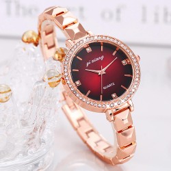 Crystals Decorated Dial Ladies Bracelet Watch - Rose Gold