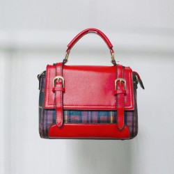 Magnetic Buckle Messenger Bag For Women - Red 