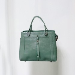 Zipper Closure Rivets Fashion Women's Leather Hand Bag - Green 