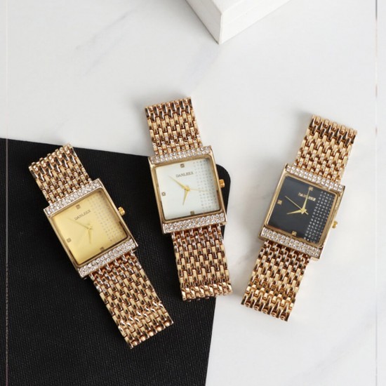 Women's Fashion Diamond Encrusted Mesh Strap Watch- Black |image