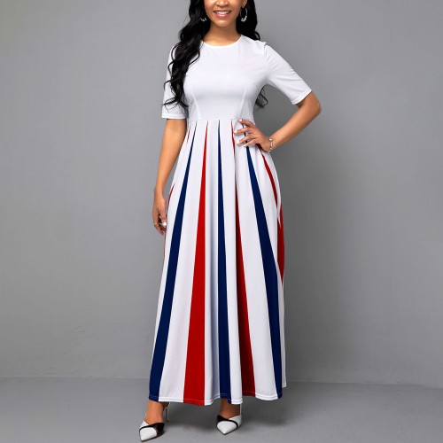 Gradients Printed Short Sleeve Swing Maxi Dress - White |image