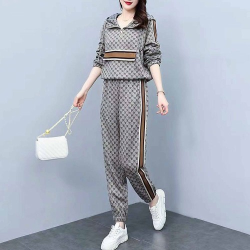 Elegant Sports Long Sleeve Two-Piece Women Tracksuit - Beige |image
