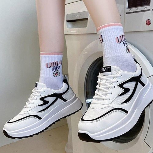 Comfortable Stripes Breathable Lace Up Sneakers - Black |image