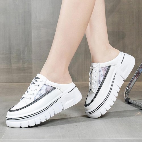 Comfort Low Top Round Toe Lace Up Sports Sneakers - Black |image