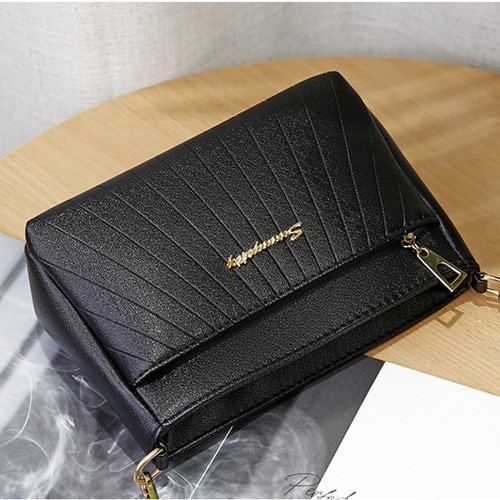 Trendy Rhombic Adjustable Stripe Small Square Messenger Bag - Black |image