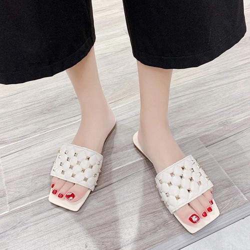 Comfortable Flat Bottom Square Toe Rhombus Slippers - White |image