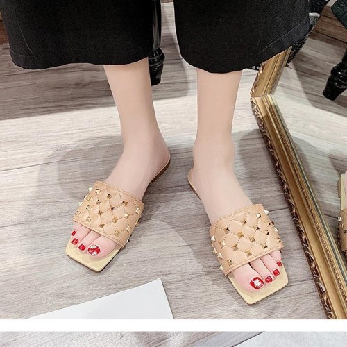 Comfortable Flat Bottom Square Toe Rhombus Slippers - Brown |image