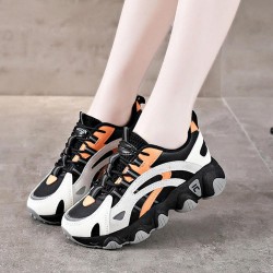 Cross Straps Breathable Flat Bottom Lace Up Sports Sneakers - White