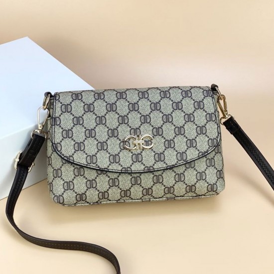 Showing image for Elegant Zipper Pocket Flap Letters Printed Shoulder Bag - Light Brown Elegant Zipper Pocket Flap Geometric Pattern Shoulder Bag - Light Brown |image