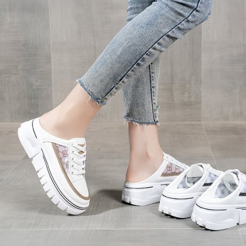 Comfort Low Top Round Toe Lace Up Sports Sneakers - Brown |image