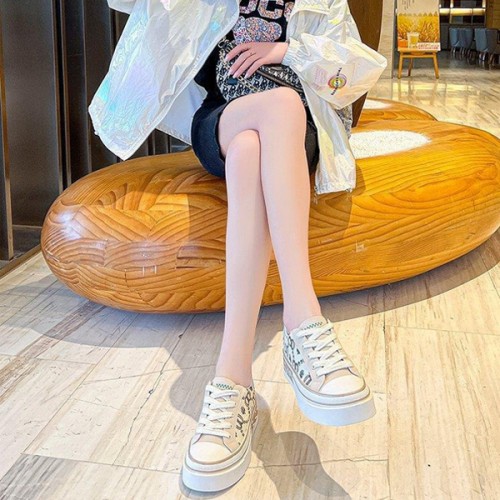 Canvas Comfortable High Quality Women Sports Sneakers - Beige |image
