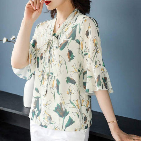 Leisure Fashion Floral Bow V-neck Flare Sleeve Blouse Women Shirt - Cream |image
