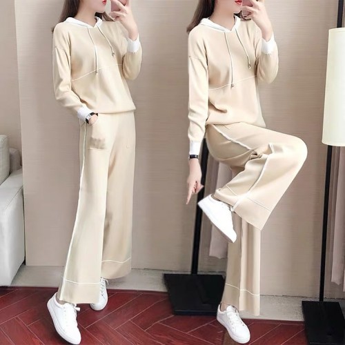 Women Relaxed Fit Cream Trim Hoodie and Pants Set |image