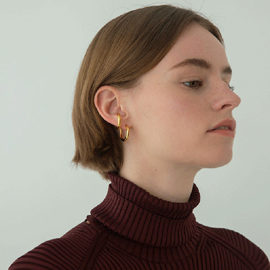 Stylish Peri’s Box Two Tone Double Circle Stud Earrings S Shape