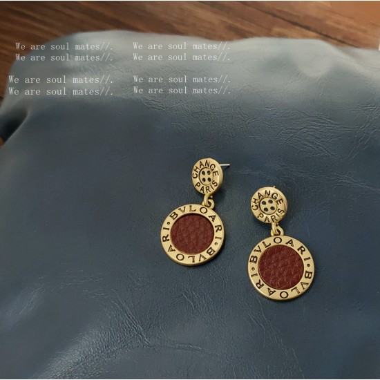 Elegant Roman Numeral Drop Earrings-Red |image