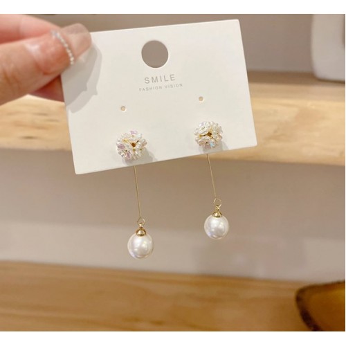 Elegant Gold Drop Earrings With Freshwater Pearls |image