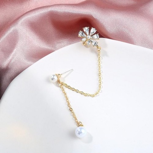Trendy Light Luxury Exquisite Rhinestone Flower Pearl Earrings |image