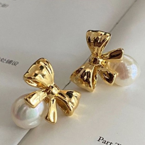 Elegance Pearl And Gold Bow Earrings |image