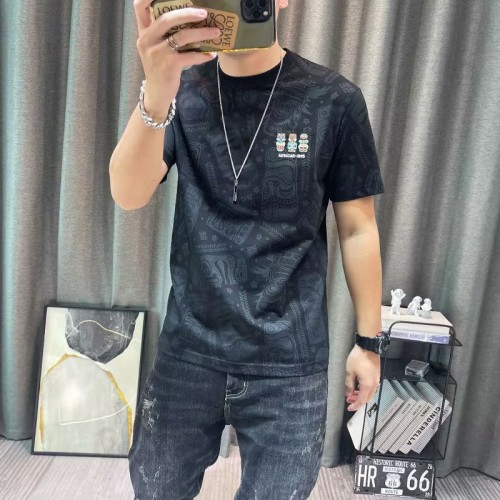 Luxury Style Korean Version High-Quality Casual T-Shirt - Black |image