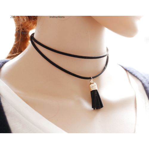 Women Fashion Romantic Pendant Retro Necklace N-14 (Black) image