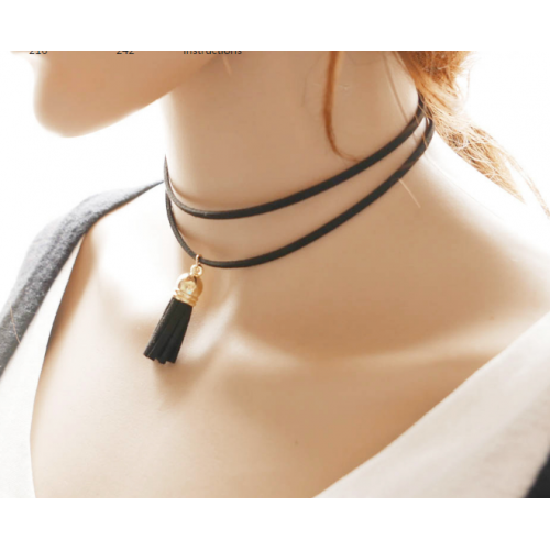 Women Fashion Romantic Pendant Retro Necklace N-14 (Black) image